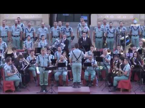La Legión cantando banderita española