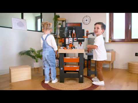 Black &amp; Decker Smoby Profesinis žaidimų dirbtuvėlių rinkinys su įrankiais ir pjūklu