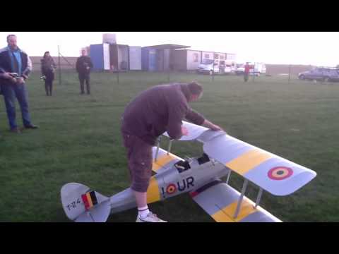 download lagu mp3 mp4 Toni Clarck, download lagu Toni Clarck gratis, unduh video klip Toni Clarck