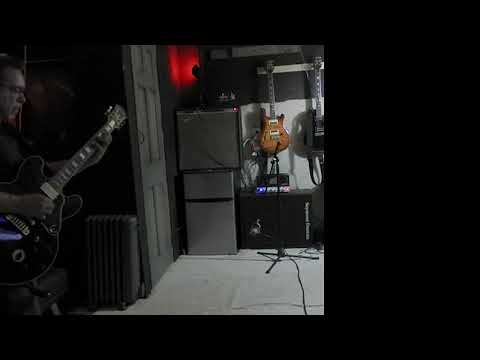 EVH 5150 3 Lunchbox Amp / Epiphone Lucille 2