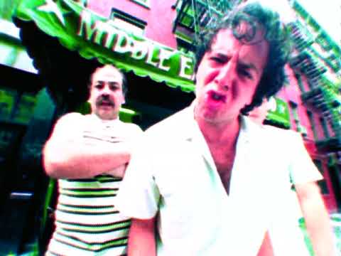 Ween - I Can't Put My Finger On It (Official Music Video)