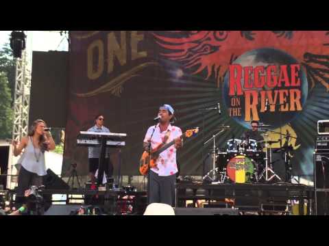 Inna Vision featuring Hirie live at Reggae on the river 2015