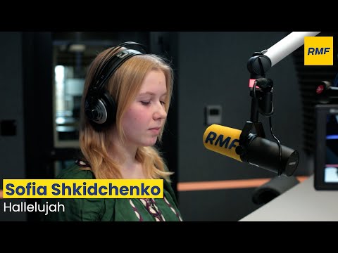 Leonard Cohen - Hallelujah (cover by Sofia Shkidchenko)