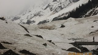 preview picture of video 'Thajiwas Glacier - Main Tourist Attraction of Sonamarg, Kashmir, India HD Video'