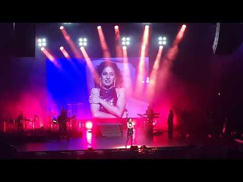 Sunidhi Chauhan Live Performance in Sydney 2024 | Be Intehaan |