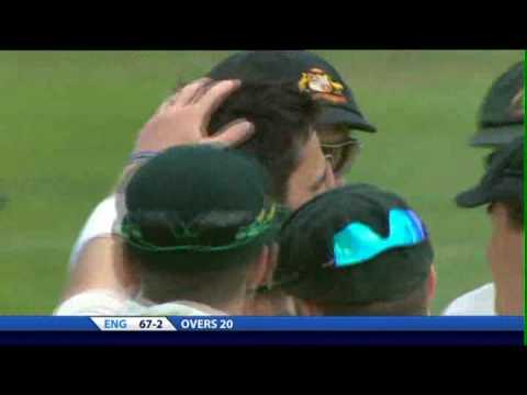 2009 Ashes First Test ENG Wicket 2
