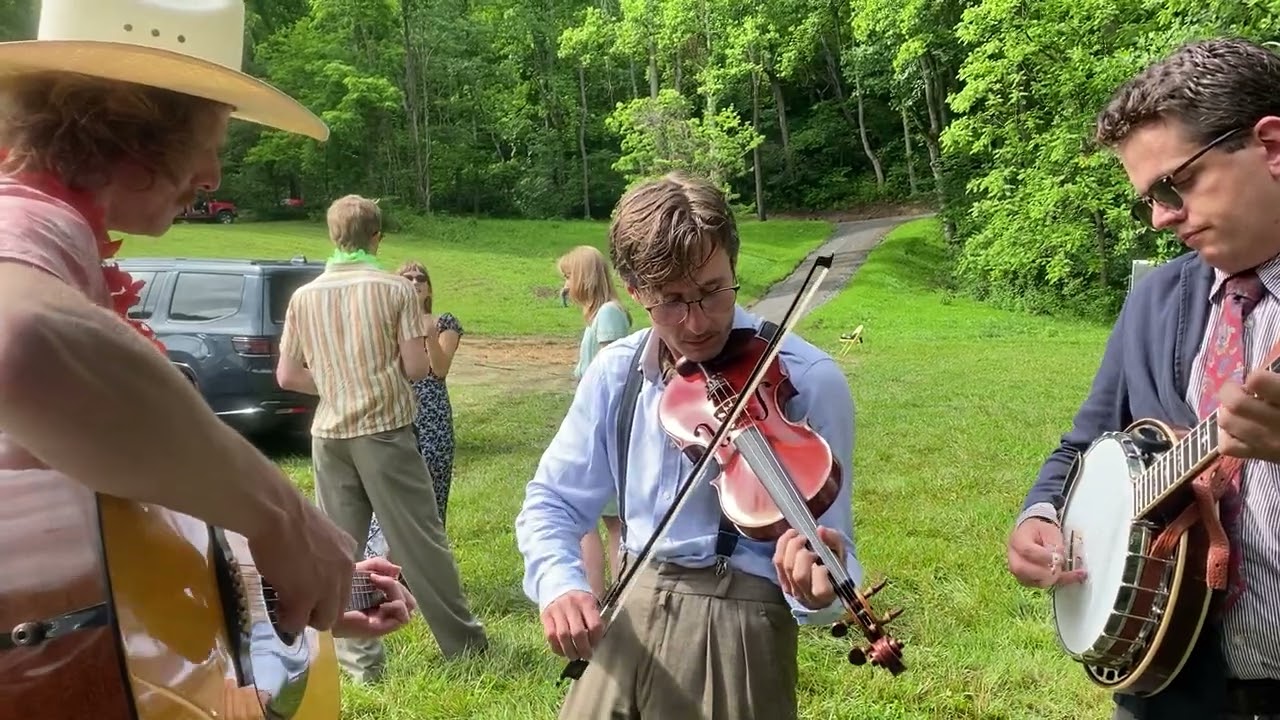 Promotional video thumbnail 1 for Fiddling Nathan Vargo