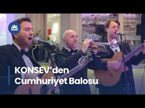Konak'ta Cumhuriyet Coşkusu Çocuklar İçin Dayanışmaya Dönüştü