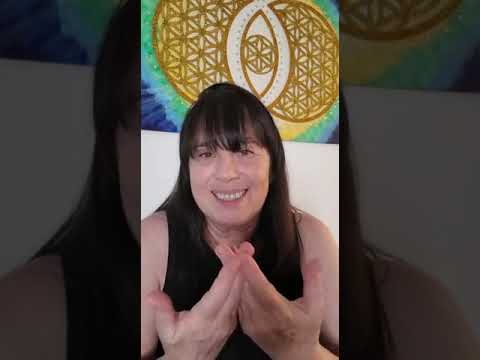 Gracias Andréa Barnabe por tus amorosos saludos feliz 2023