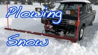 preview picture of video 'Cubbee Goes Snow Plowing - Jan. 2013'