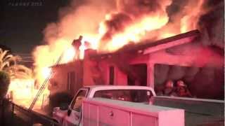 preview picture of video 'LAFD / Blazing House Fire'