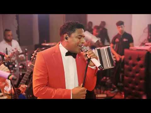 Y No Regresas - Alex Martinez (En Vivo)