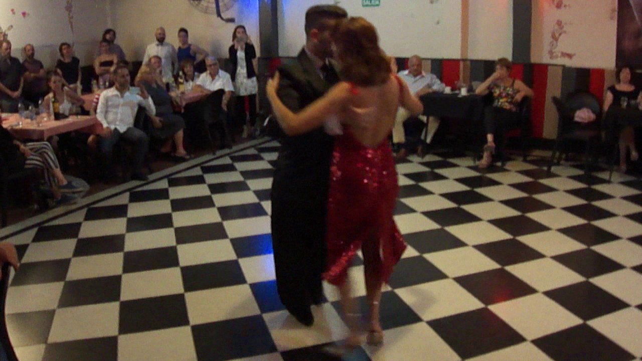 Sin Rumbo, bailan Silvana Anfossi y Juan David Bedoya Marin 1/2