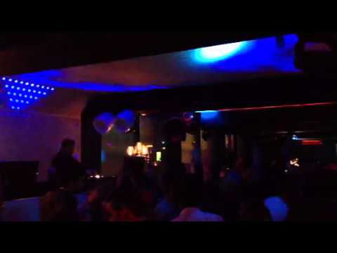 Carl Bee Live At The Sundaze Showcase Part 2