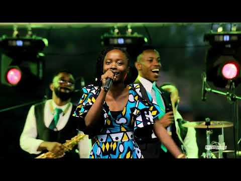 SR GRÂCE MUBASI - DANS PLEIN SUCCES - SUNSET MUSIC PRODUCTION (SHUKRANI LIVE)