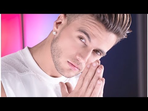 ¡Están que se mueren! Gustavo Elis le responde con un “temazo” a Corina Smith, tras su ruptura