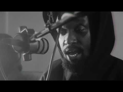 MIC CHECK - COLOSSAL MUSIC PRESENTS FREDRICK MULLA + UMOJA SOUNDS (OFFICIAL MUSIC VIDEO)