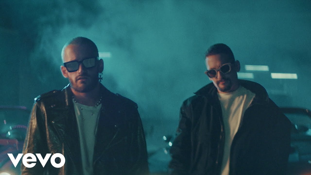 Mau y Ricky — Me Enamora