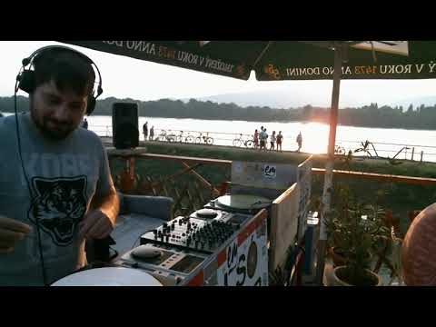 Euphonic Moments - AeRo & Ferenc Szanati @ Gátőrház