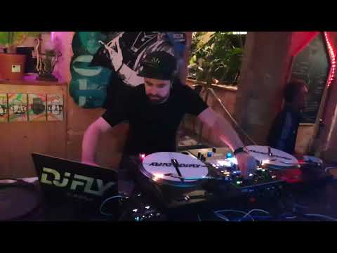 Dj Fly au Baratin à Parthenay - Festival Qui Sème Le Son 2022 - Part 1