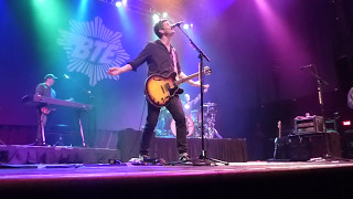 Better Than Ezra - Faithfully [Journey cover] → Sincerely, Me (Houston 05.13.17) HD