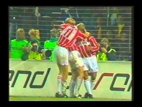 1992 November 4 PSV Eindhoven Holland 3 AEK Athens Greece 0 Champions League