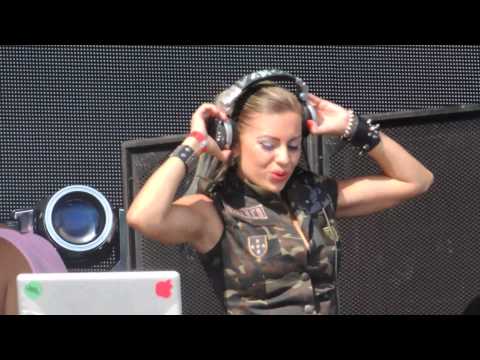 Global Gathering Ukraine 2013 - DJ Sonya