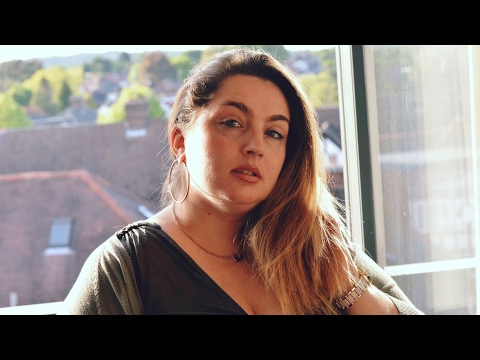 download lagu mp3 mp4 Plus Size Medium Haircuts, download lagu Plus Size Medium Haircuts gratis, unduh video klip Plus Size Medium Haircuts