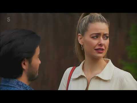 Neighbours Chloe and Nicolette 11/01/22