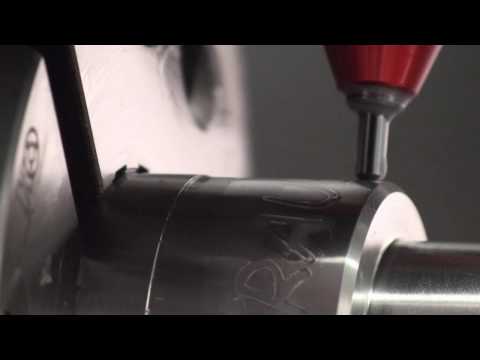 Beschriften von Teilen auf einer CNC-Drehmaschine / INDEX - TRAUB