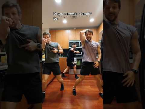 When you find slmeone who is just as obsessed. #jump5 #nastolgia #2000s #dance #throwback