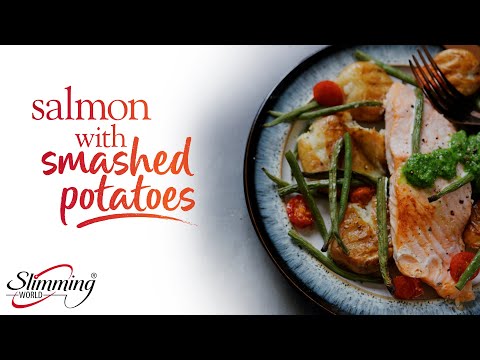 😋🍽️ Salmon with smashed potatoes - full Slimming World recipe and Syns info in the description