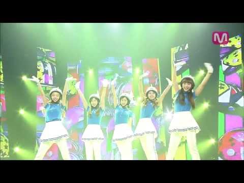 크레용팝_빠빠빠 (Bar Bar Bar by Crayon Pop of Mcountdown 2013.8.15)