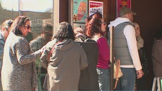 Hopdoddy offers meal to furloughed employees