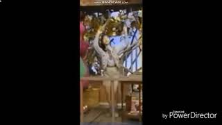 Min dancing to Blue Suede Shoes