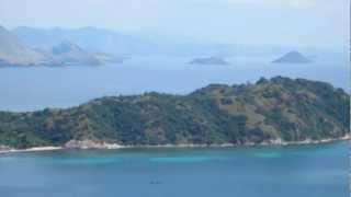 preview picture of video 'Port Labuan Bajo View from Bukit Cinta'