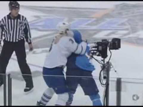 Wade Belak vs Eric Boulton