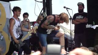 Of Mice &amp; Men - Westbound &amp; Down (Live 2010 Warped Tour)