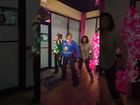 Trina, Traci & Towanda Braxton Sing “He Wasn’t Man Enough” | Ugly Sweater Party Karaoke Vibes