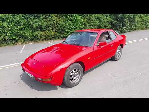 Lot 99 - 1985 Porsche 924