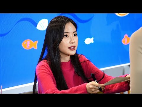 191013 APINK (에이핑크) NAEUN (손나은) Fan sign 팬사인회 "DongWon event 동원참치" 4K 직캠 fancam