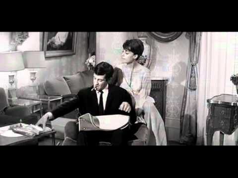 Scenes D' Art -1963 - (Peau De Banane) (Real. Marcel Ophüls).avi