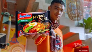 Download lagu IKLAN INDOMIE HYPE ABIS SEBLAK HOT JELETOT & AYAM GEPREK • 15s (2023) mp3