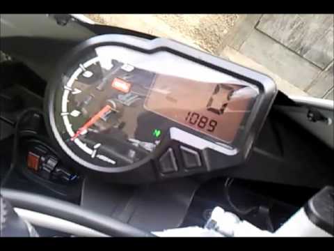 Aprilia RS4 50.wmv