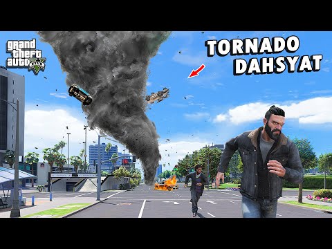 GAWAT !!! Ada TORNADO TERBESAR Di Kota LOS SANTOS !! Aku Menyelamatkan SAMSUL di GTA 5 !!!
