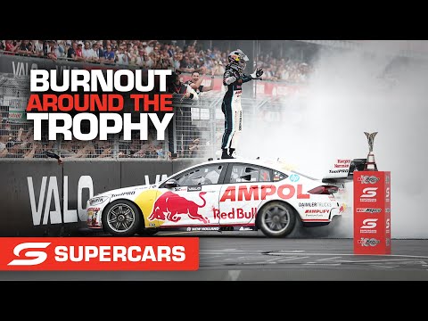 SVG's mega championship clinching burnout - VALO Adelaide 500 | Supercars 2022