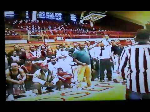 Bobby Harris vs  Hector Santiago Jr