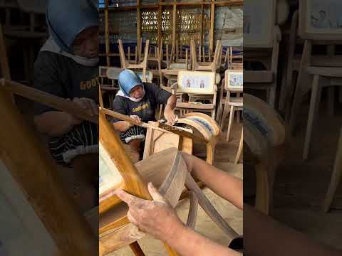 KAMI BERKERJA SEPENUH HATI