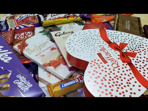 Lots of candy | Heart shape candies for someone special, more  chocolates unboxing