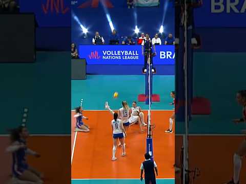 Волейбол SAVE WITH THE FOOT?
